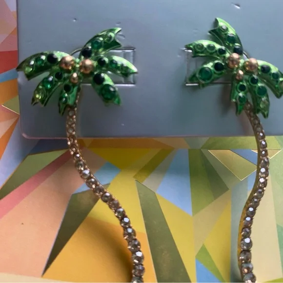 SUGARFIX by BaubleBar 'Stay Palm'
Statement Earrings Pam Tree NWT - Picture 4 of 6